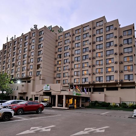 假日酒店 - 哈拉雷 外观 照片